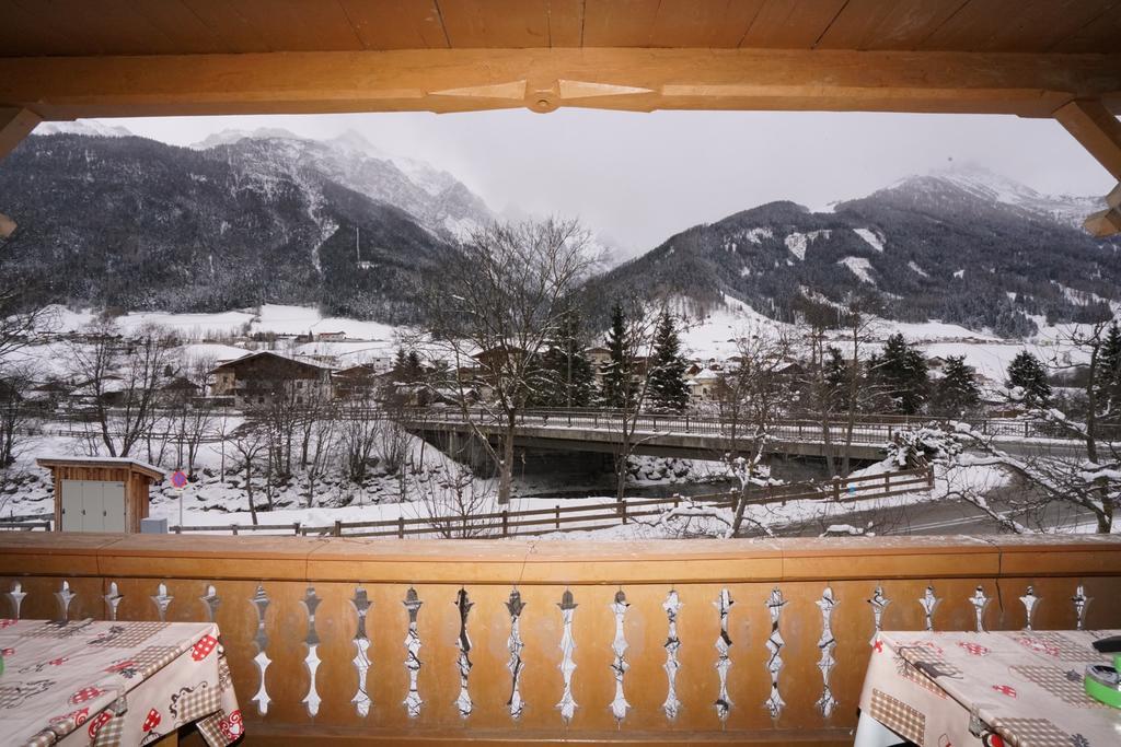 Haus Ruetzbach Apartment Neustift im Stubaital Ngoại thất bức ảnh